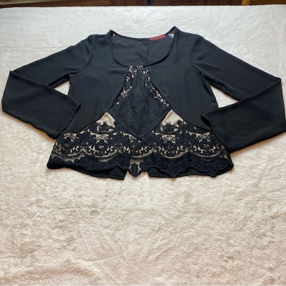 BKE  Red Button Back Front Lace Black Blouse Size Small